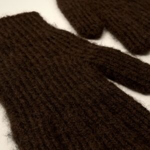 Wool blend knit gloves